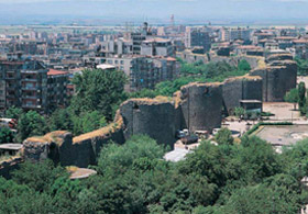 Diyarbakır çöp kutusuna kavuşuyor