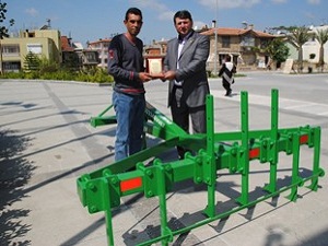 Narenciye toplama aleti kazaların önüne geçecek