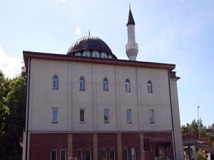 Ezanı dinledikten sonra onay verdiler