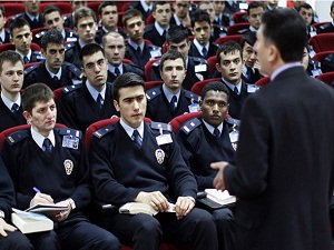 Polis akademilerine girecek öğrenciler dikkat!