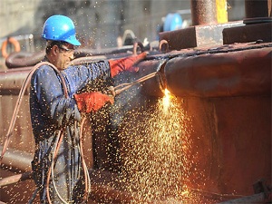 Büyüme yavaşladı işsizlik tırmanıyor