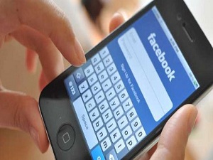 Facebook ‘cep’le sıçrama yaptı