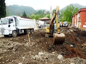 Hopa'da imam hatip lisesinin yapımına başlandı
