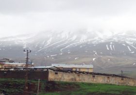 Bitlis’e Nisan Karı Sürprizi