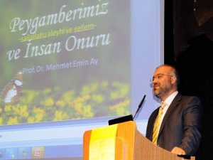 Bursa Müftüsü: Zaman geçtikçe Kur’an gençleşiyor