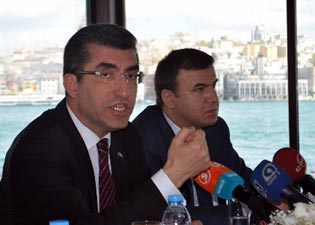 Gazetelerdeki alkol reklamları yasaklanmalı