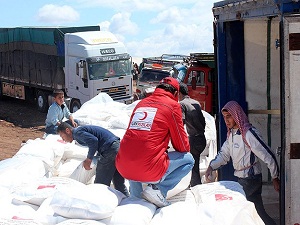 Suriyelilere yardım devam ediyor