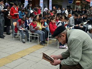Türkiye kitap okuyor