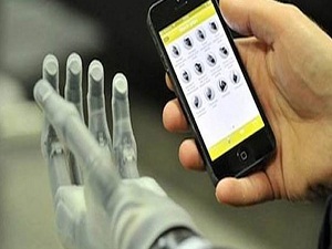 iPhone ile kontrol edilen biyonik el