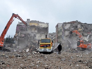 Kentsel dönüşümde 50 bin konut yıkıldı
