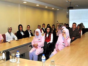 Müftüden doktorlara: Hastaya şefkat da şifadır