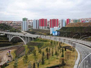 Türkiye’nin ilk alttan ısıtmalı yolu açıldı