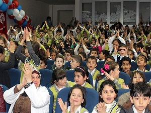 Suriyeli çocuklar yalnız değil
