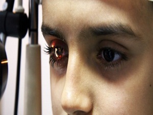 Çocuğunuzun hastalığını ‘gözü’nden anlayın