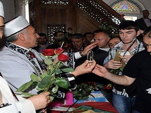 Havalimanında Sakal-ı Şerif heyecanı