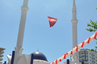 Hayırseverin yaptırdığı Cami hizmete açıldı