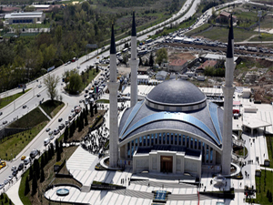 Türkiye'de 15 bin camiye ihtiyaç var