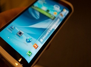 Samsung, Apple'ı dokuza katladı