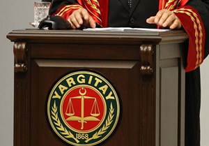 Çarşaflıya başını aç diyen hakime ceza