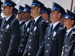 19 bin polisin yeri değiştirildi