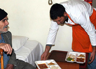 Her ailenin danışmanı, her evsizin yuvası olacak