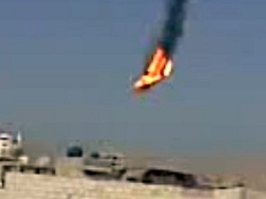 Suriye ordusuna ait helikopter düşürüldü: 8 ölü