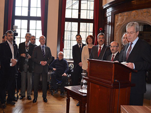 Almanya'da Müslümanlara dini bayramlarda tatil hakkı