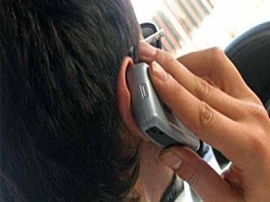 Alo 147 hattı ile 800 çocuk okula döndü