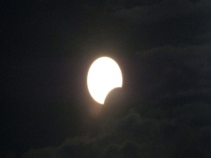 Halkalı güneş tutulması