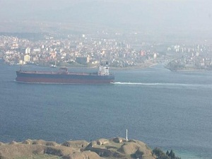 Boğazlardan bu yıl kaç gemi geçti?
