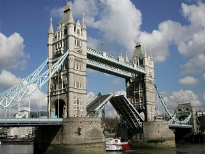 İngiltere’de ‘AB’den ayrılalım’ diyenler artıyor