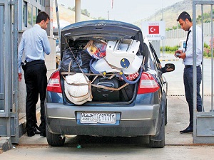 Suriyeli sığınmacılar, çadırkentlere yerleştiriliyor
