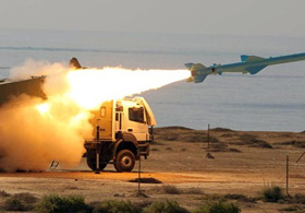 Kuzey Kore Yeniden Füze Fırlattı