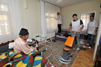 Temiz Evler Gülen Yüzler Hizmeti Başladı