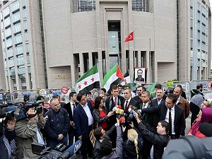 Yaralı İsrail askerlerine yardım ettim