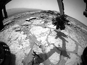 Mars'ta bir kaya daha deldi