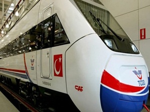 Kar yağışı yüksek hızlı treni de vurdu