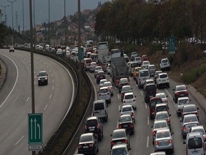 Dikkat! TEM 3 gün tek şerit akacak