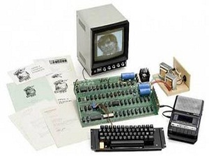 Apple 1 Rekor Fiyata Satıldı