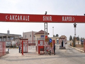 Akçakale Gümrük Kapısı'ndan geçişler başladı