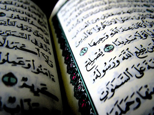 İblis'ten başka melekler hemen saygı ile eğildi