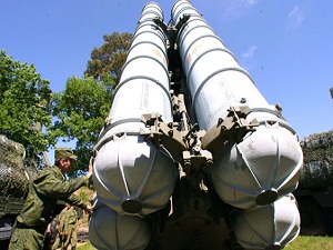 Rusya, S-300’leri Suriye’ye vermedi