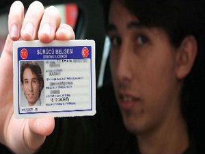 Ehliyeti olan 24 milyon kişiye 101 TL şoku!