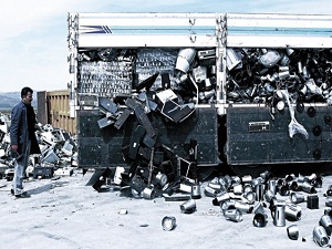 Hızlı tüket, dijital çöplüğe at!