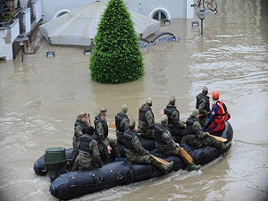 Avrupa'daki selde ölü sayısı 10'a yükseldi