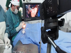 Göz nuru' projesi ile 90 Yemenli ışığa kavuştu