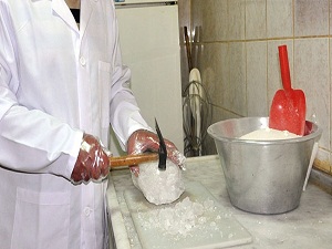Tuzdan dondurmaya yoğun talep