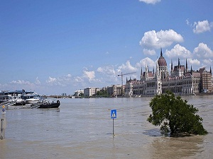 Avrupa'da sel alarmı