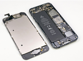 iPhone 5S'te, 'parmak izi okuyucusu' iddiası!