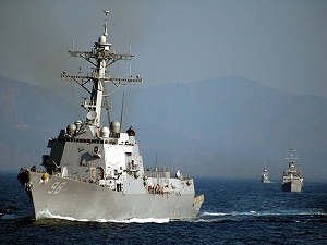 Türkiye'nin en büyük yolcu gemisi Tuzla'da denize indi